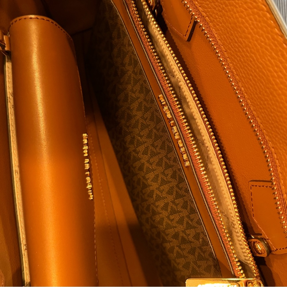 Michael Kors Tan Leather 3-Piece Tote Set - Picture 5 of 15